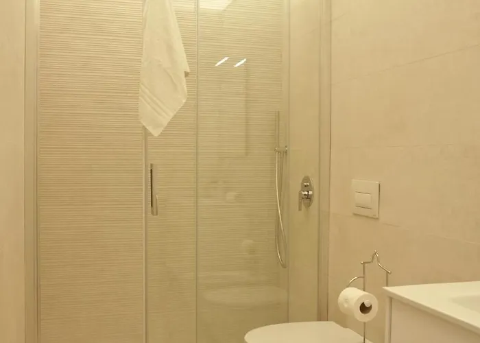 Postcard - Mima Management *